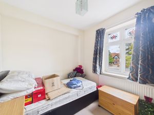 Bedroom/study- click for photo gallery